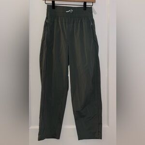 ✨NWT MWL Madewell Green Active Pants
